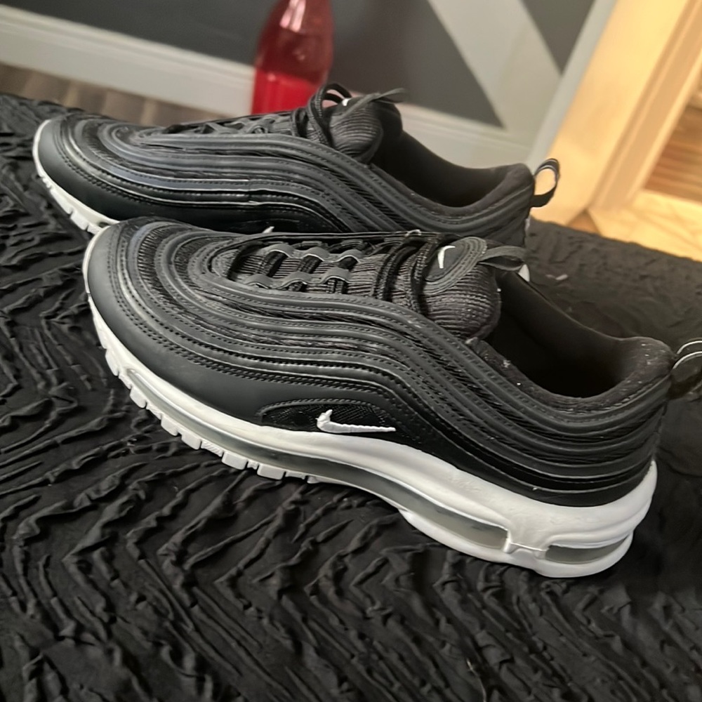 Black Nike shoes